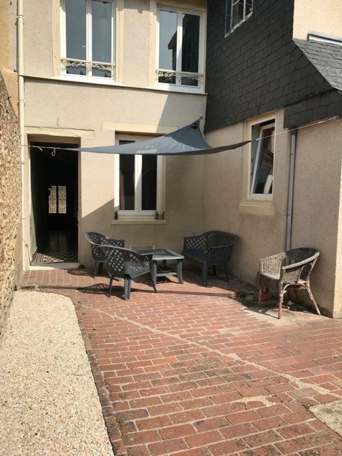 Appartement Au Coeur De Βαντόμ Εξωτερικό φωτογραφία